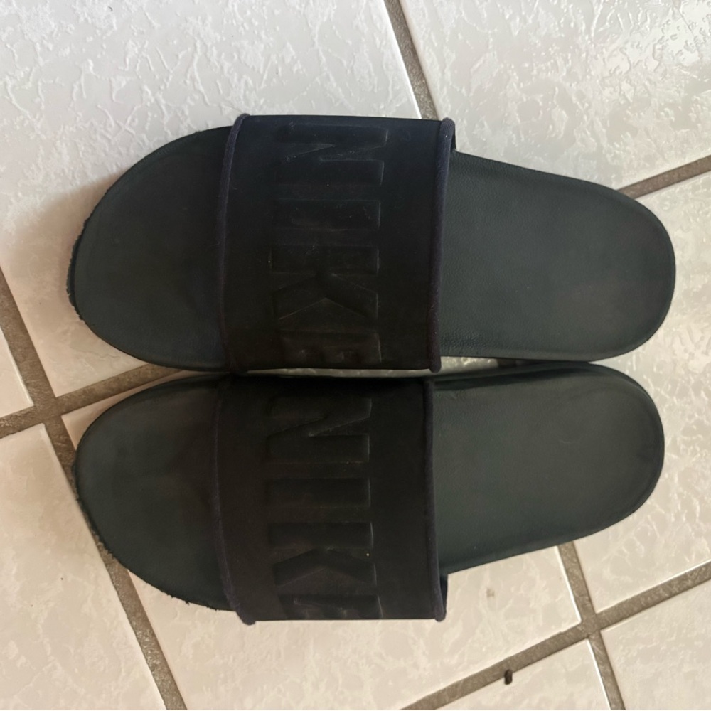 Nike Black Slide Footwear